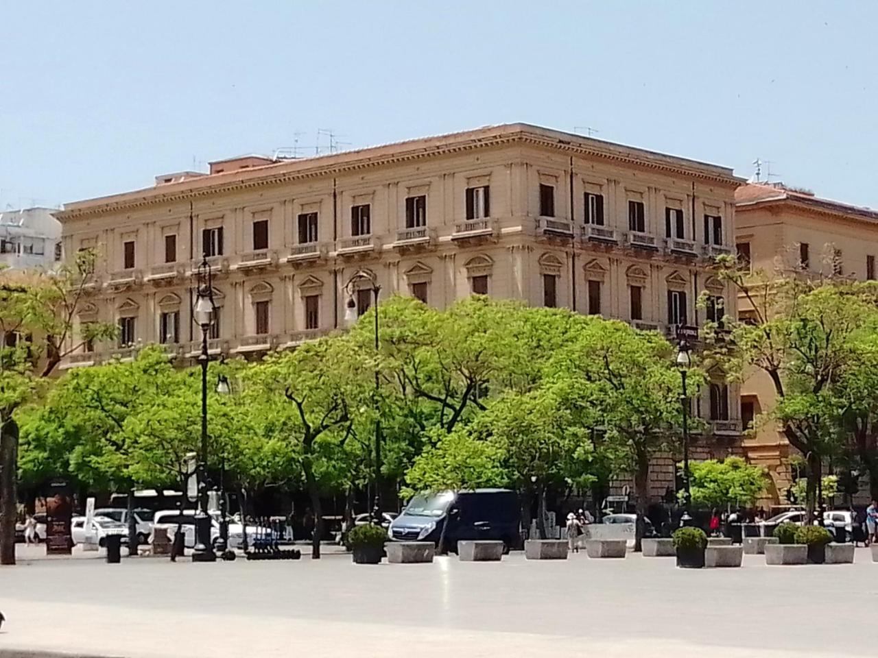 Attico Al Teatro Politeama