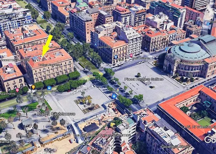 Attico Al Teatro Politeama